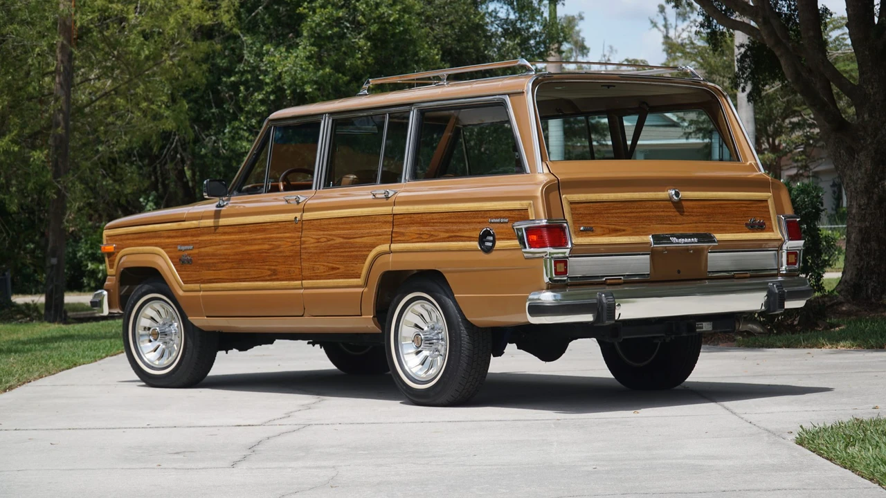 1983 Jeep SJ Wagoneer - Image 27 of 31