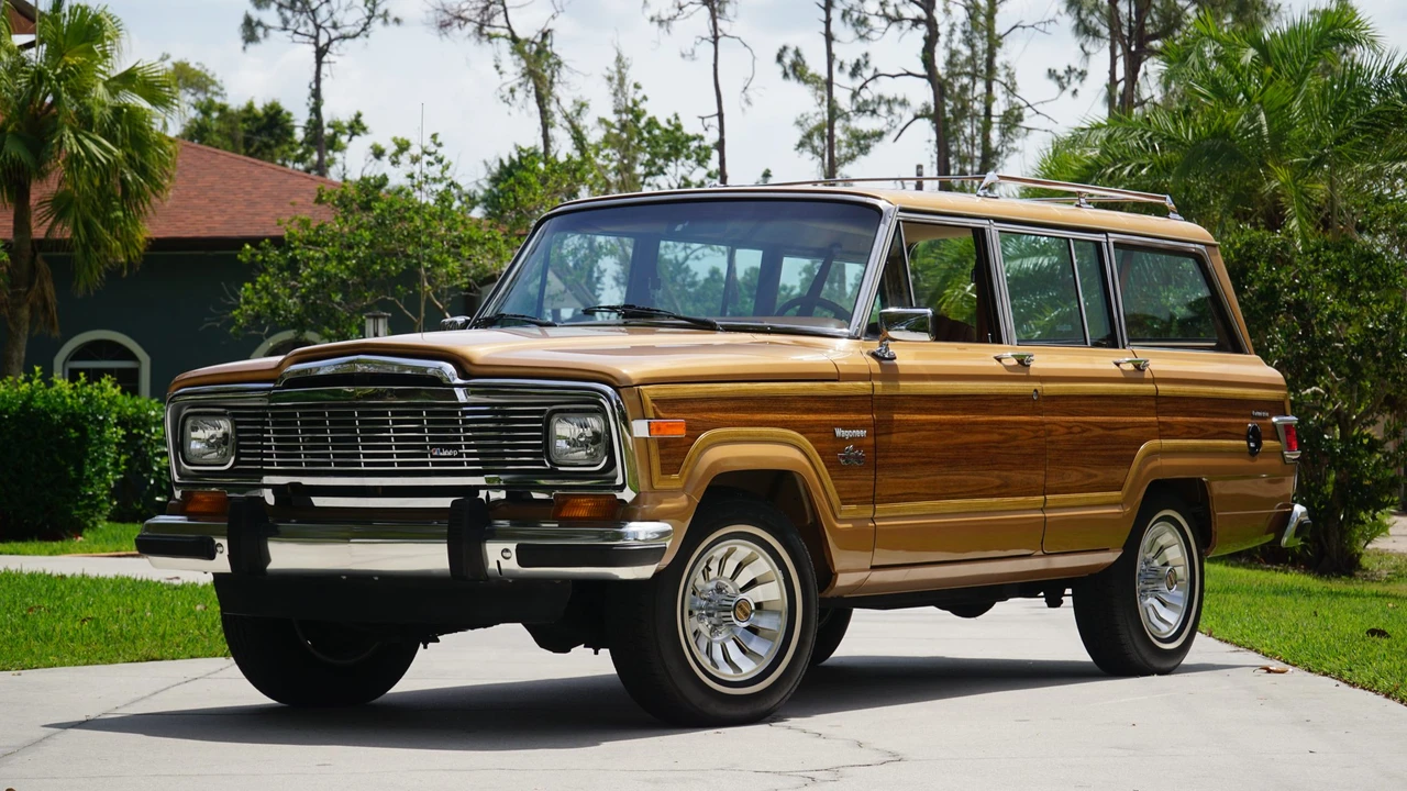 1983 Jeep SJ Wagoneer - Image 4 of 31