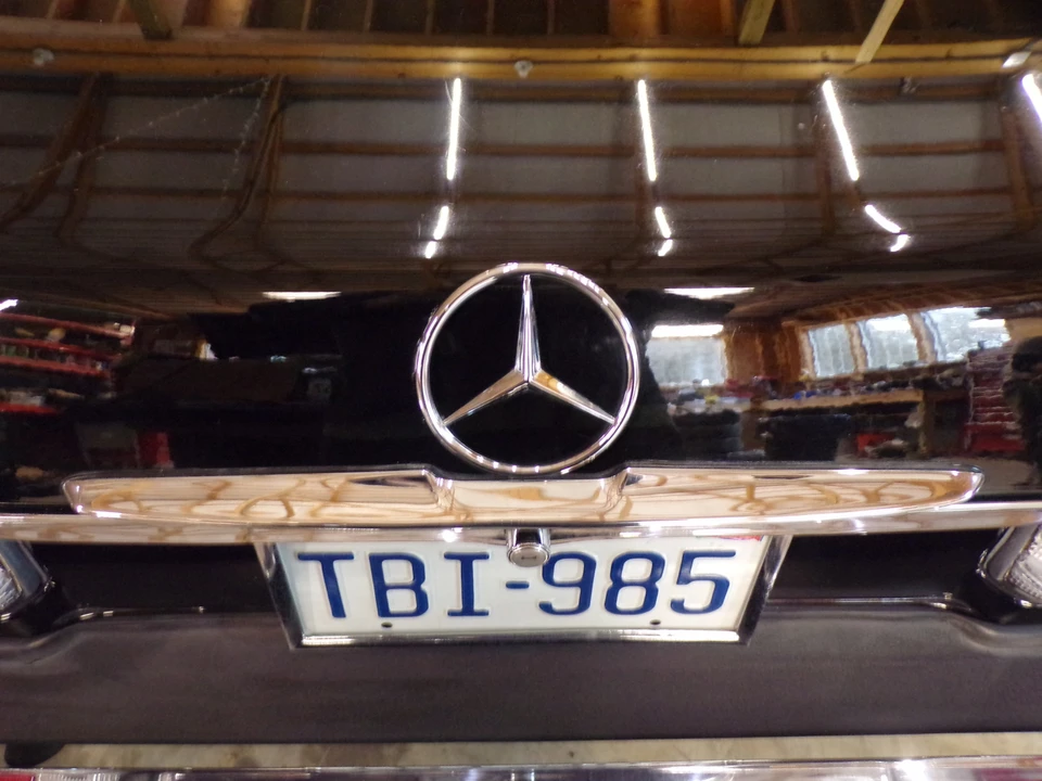 1983 Mercedes-Benz R107 SL-Class - Image 24 of 31