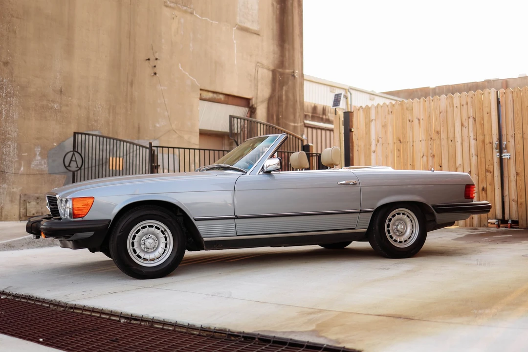 1983 Mercedes-Benz R107 SL-Class - Image 16 of 31