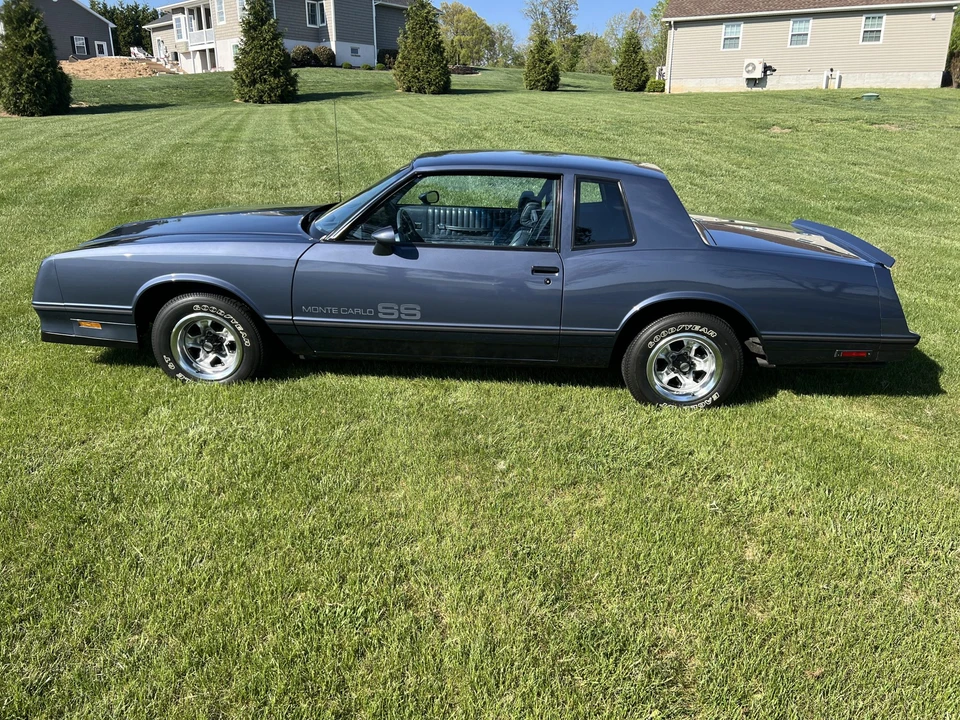 1984 Chevrolet Monte Carlo 4th Gen - Image 5 of 31