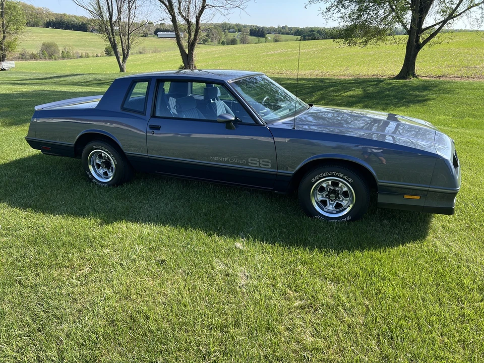 1984 Chevrolet Monte Carlo 4th Gen - Image 9 of 31