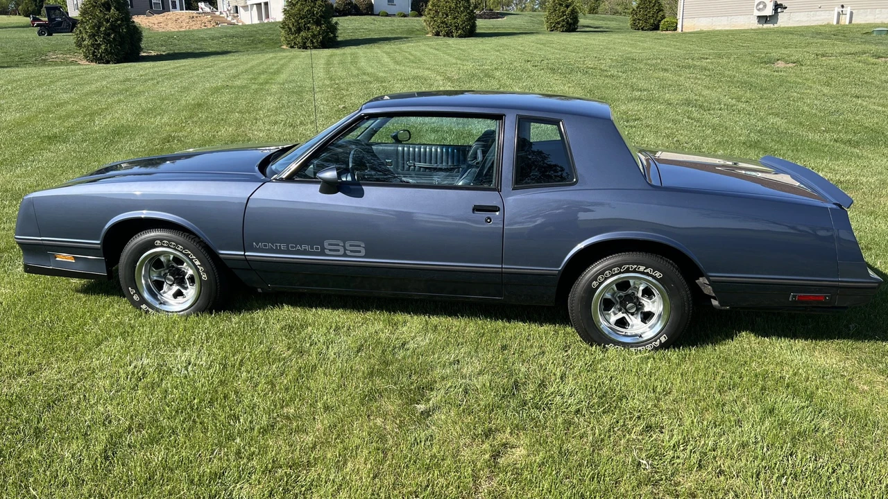 1984 Chevrolet Monte Carlo 4th Gen - Image 4 of 31