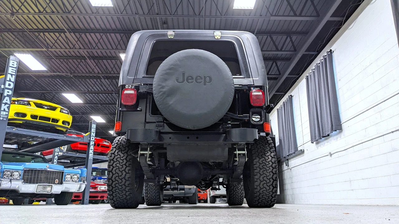 1984 Jeep CJ7 - Image 10 of 31