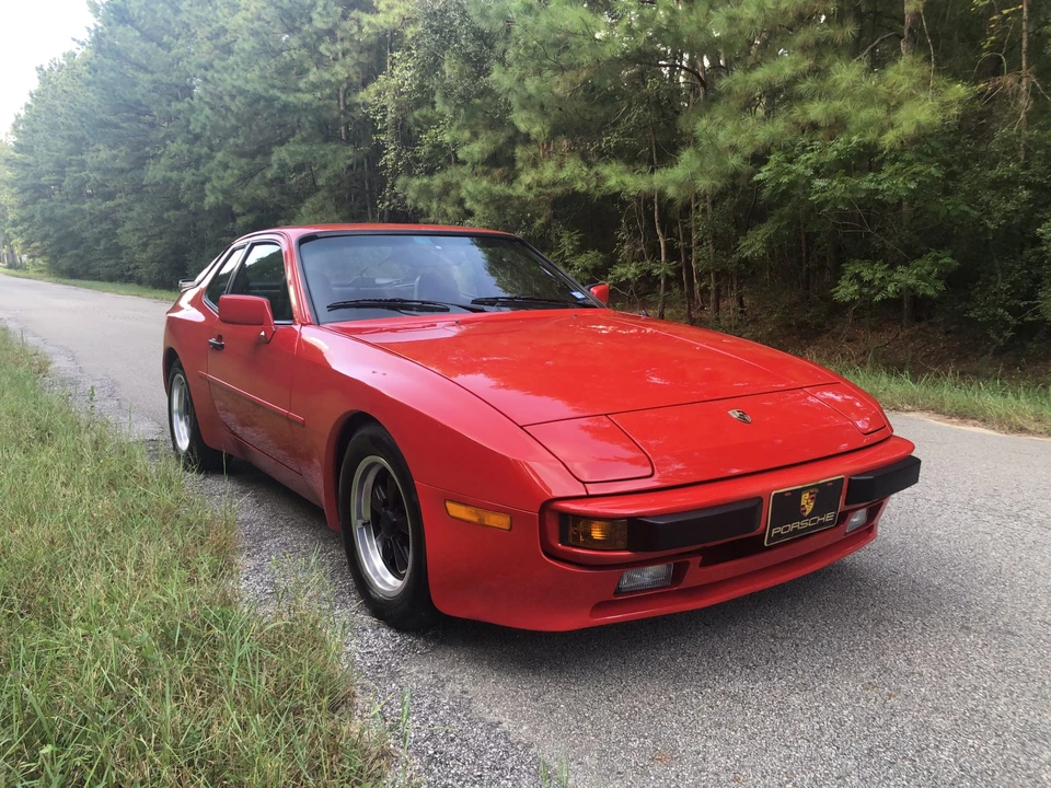1984 Porsche 944 - Image 14 of 31