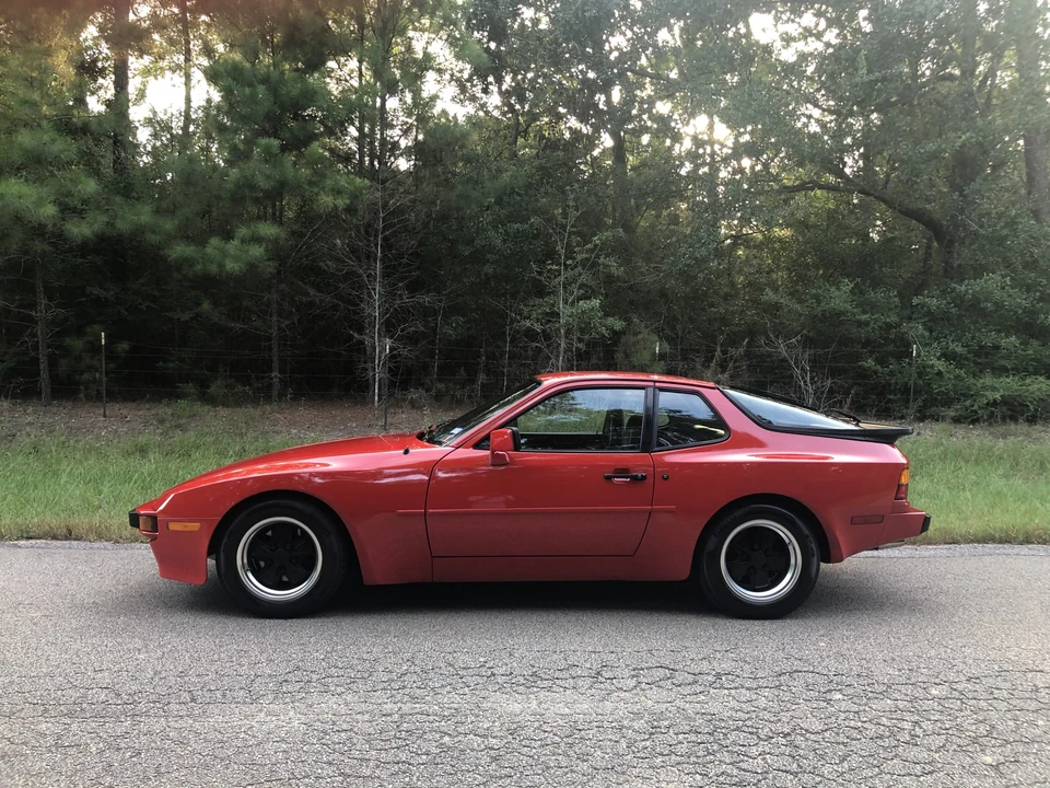 1984 Porsche 944 - Image 5 of 31