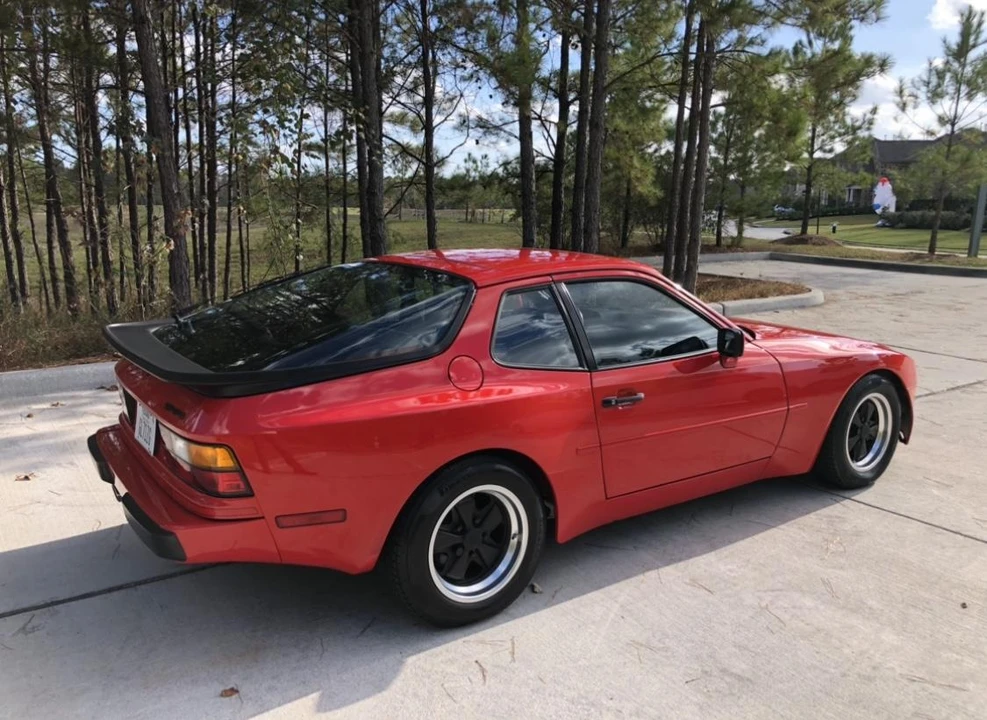1984 Porsche 944 - Image 10 of 31