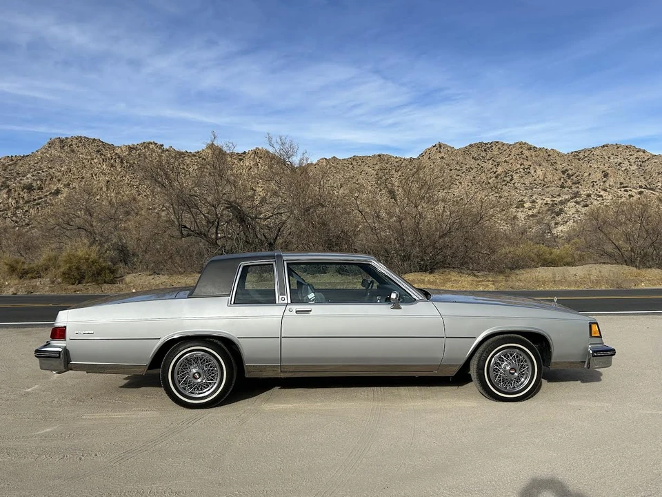 1985 Buick LeSabre - Image 17 of 31