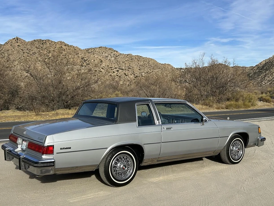 1985 Buick LeSabre - Image 20 of 31