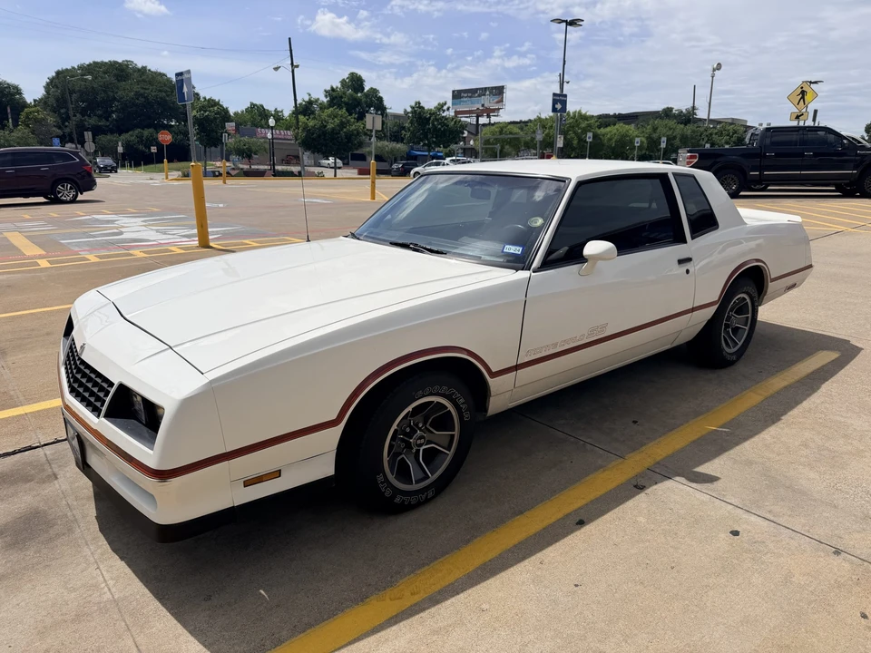1985 Chevrolet Monte Carlo 4th Gen - Image 2 of 31