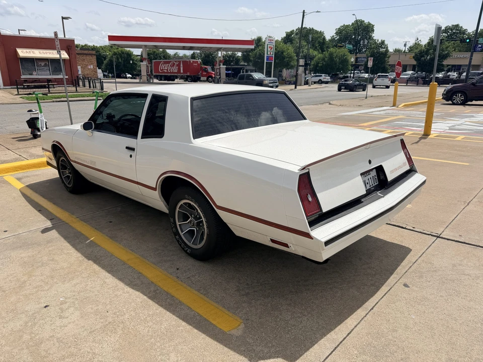 1985 Chevrolet Monte Carlo 4th Gen - Image 10 of 31