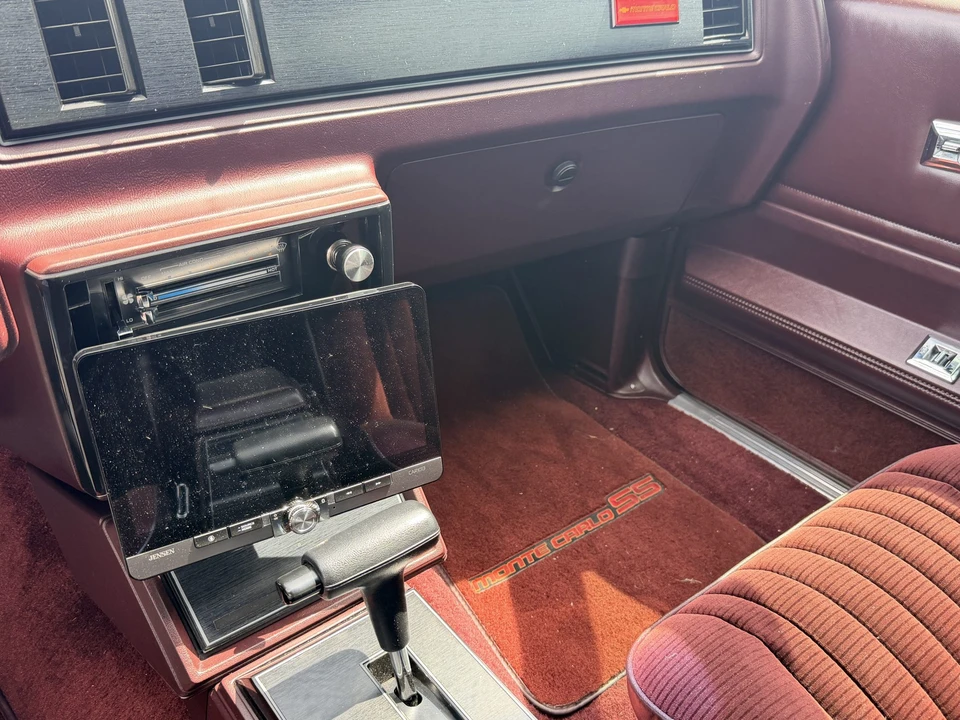 1985 Chevrolet Monte Carlo 4th Gen - Image 28 of 31