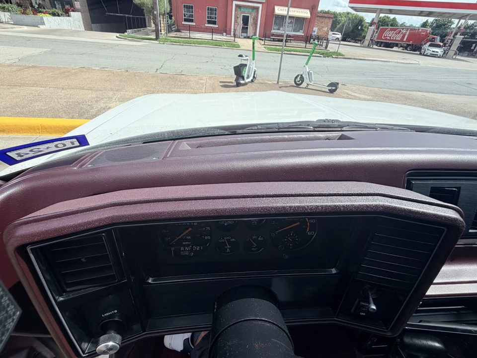 1985 Chevrolet Monte Carlo 4th Gen - Image 23 of 31