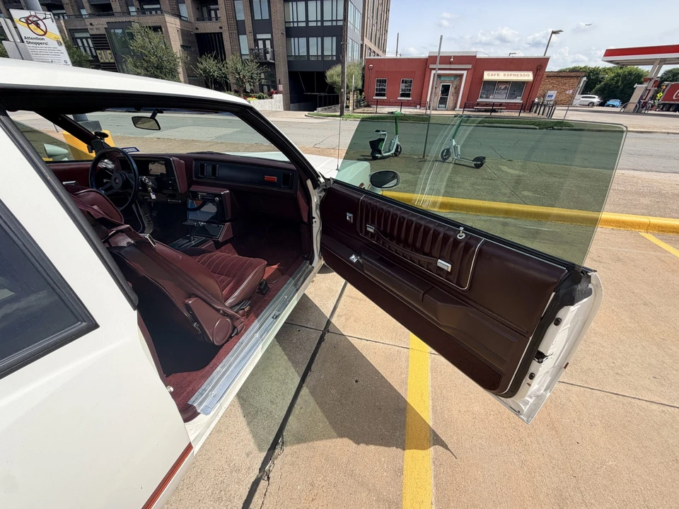 1985 Chevrolet Monte Carlo 4th Gen - Image 18 of 31