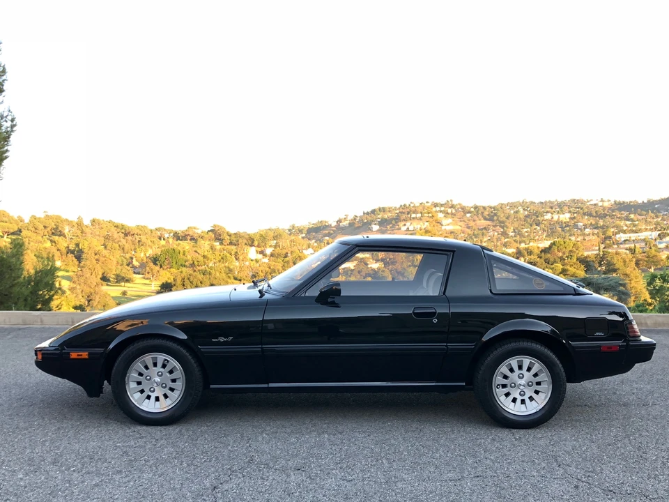 1985 Mazda RX-7 SA & FB - Image 3 of 31