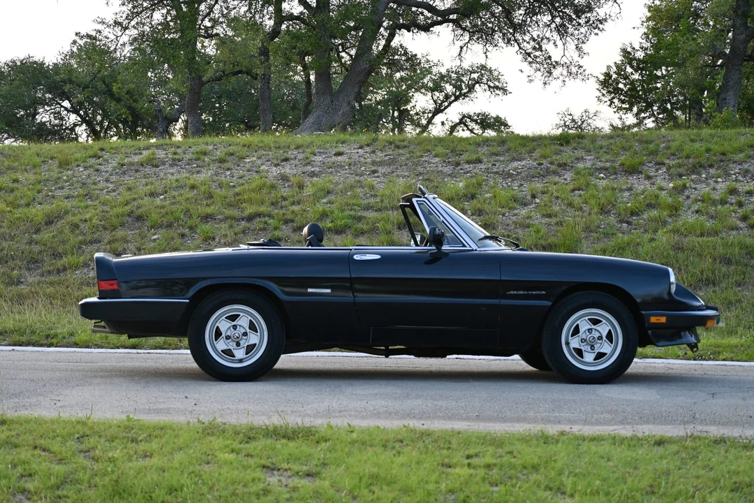 1986 Alfa Romeo Series 3 - Image 16 of 31
