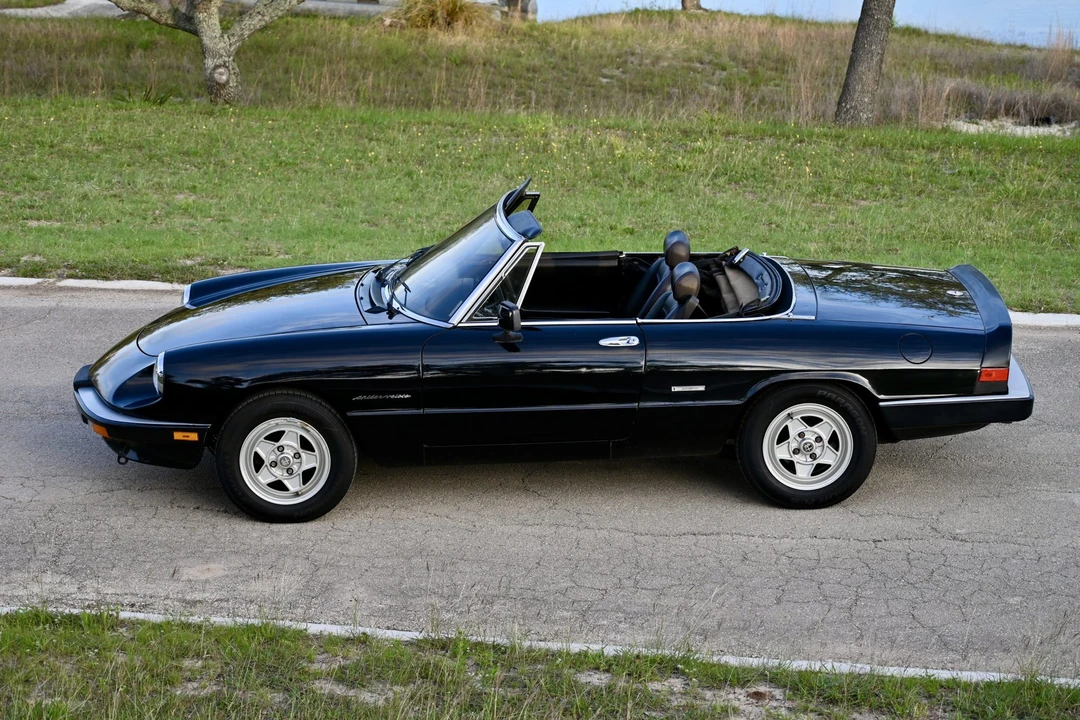 1986 Alfa Romeo Series 3 - Image 9 of 31