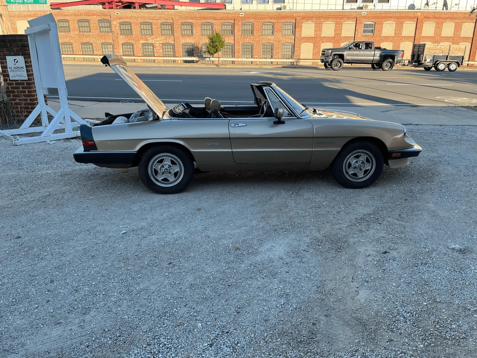 1986 Alfa Romeo Series 3 - Image 13 of 31