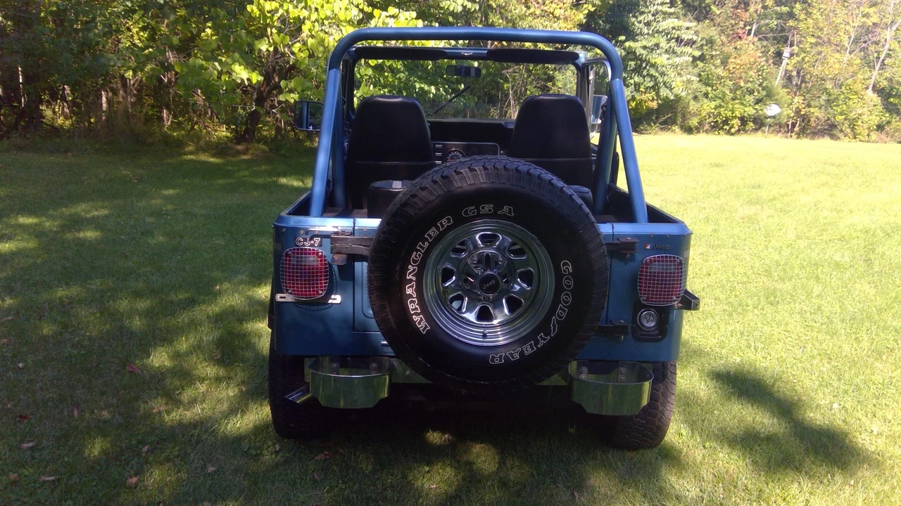 1986 Jeep CJ7 - Image 11 of 31