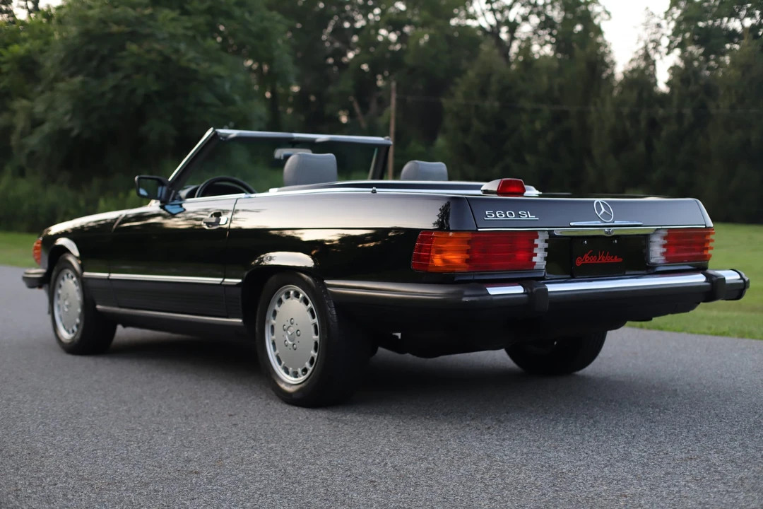1987 Mercedes-Benz R107 SL-Class - Image 10 of 31