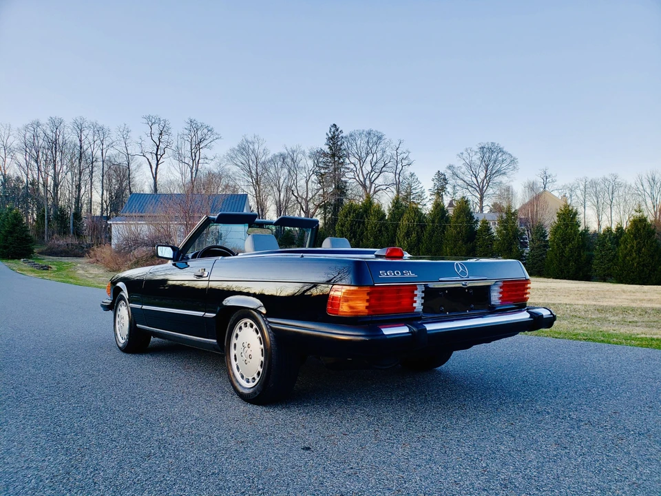 1987 Mercedes-Benz R107 SL-Class - Image 12 of 31