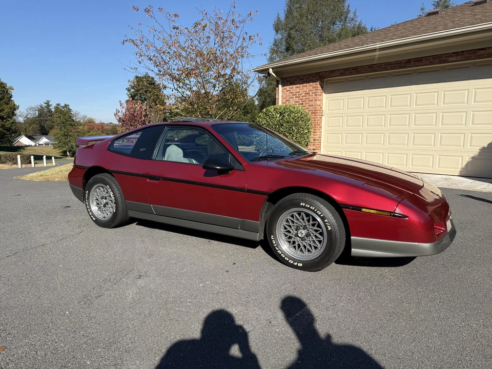 1987 Pontiac Fiero GT - Image 8 of 31