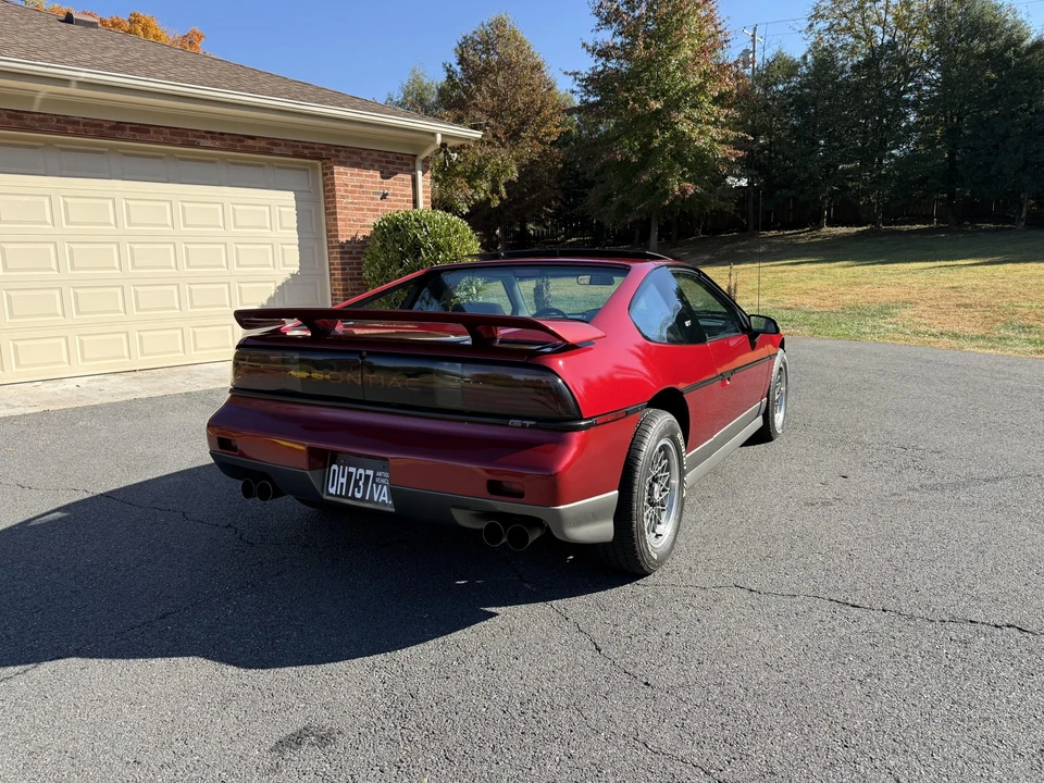 1987 Pontiac Fiero GT - Image 12 of 31