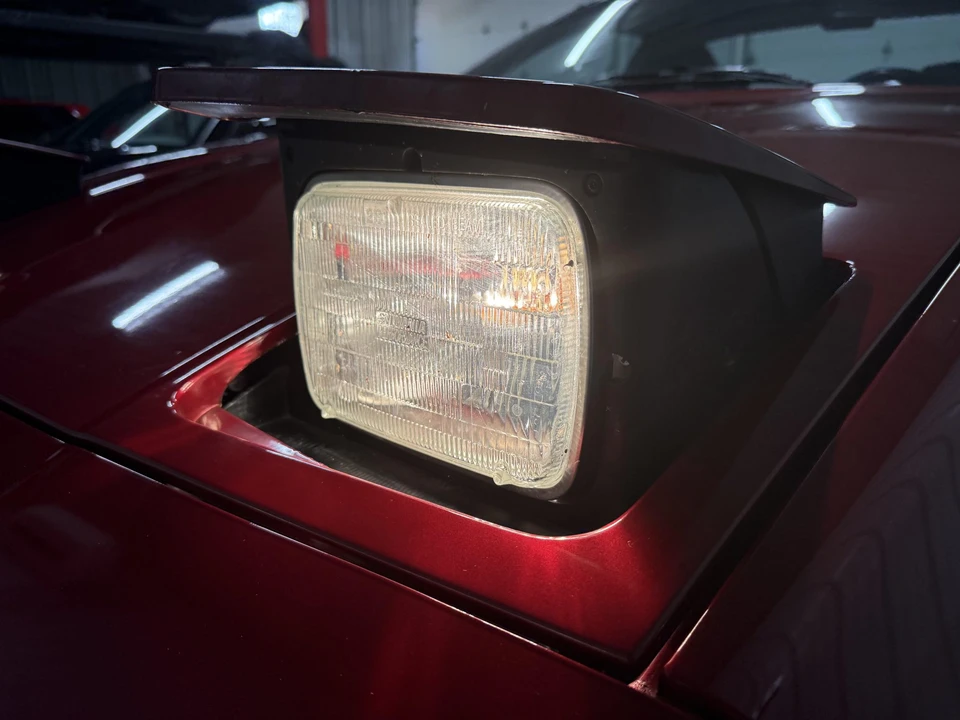 1987 Pontiac Fiero GT - Image 21 of 31