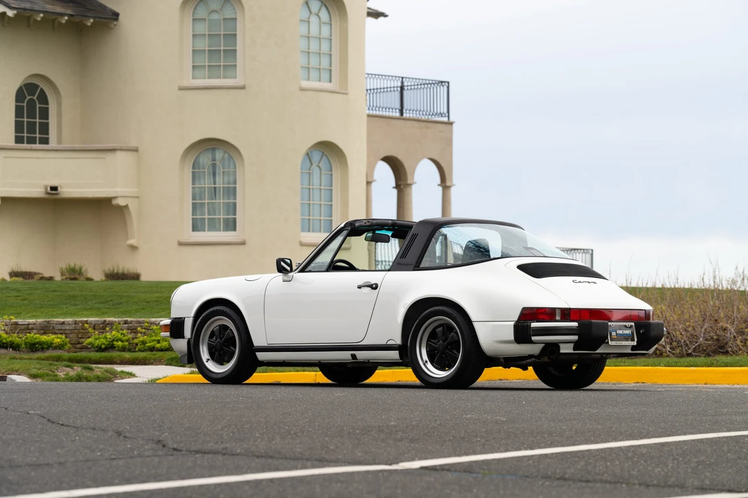 1987 Porsche 911 Carrera 3.2 - Image 8 of 31