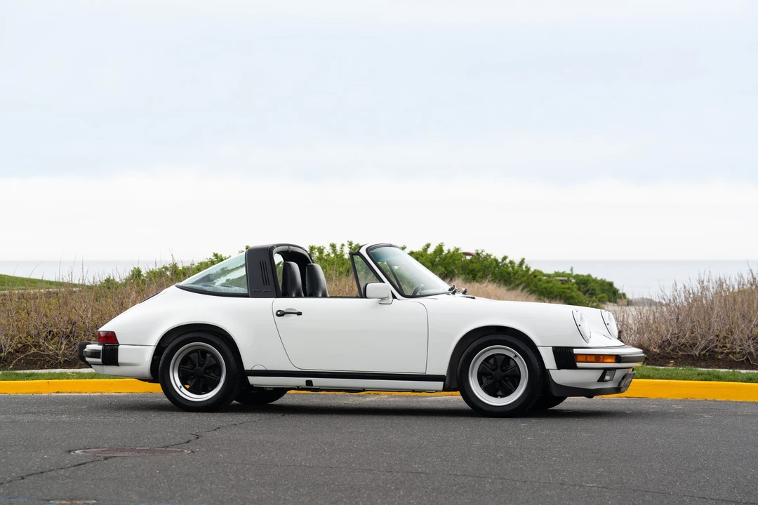 1987 Porsche 911 Carrera 3.2 - Image 17 of 31
