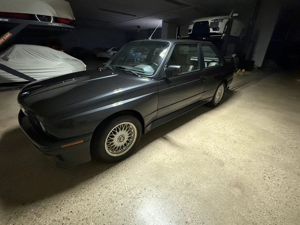 1988 BMW E30 M3 - Image 11 of 31