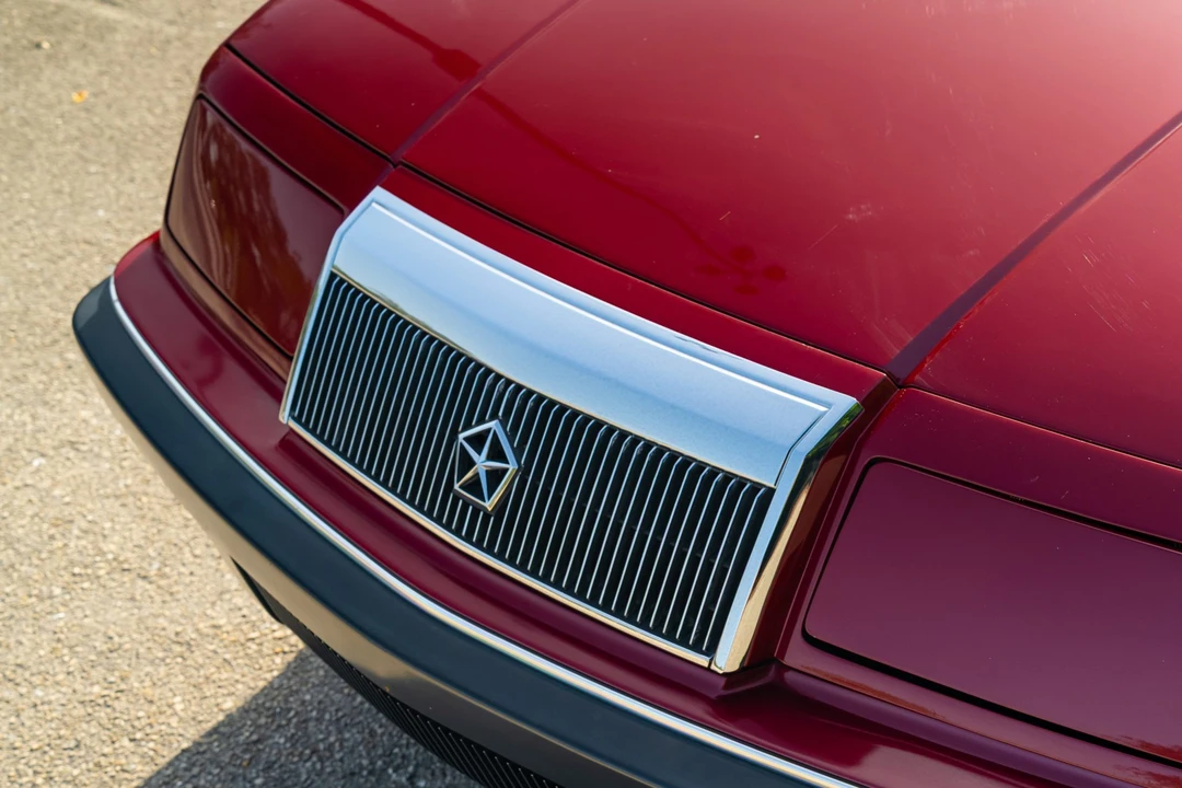 1988 Chrysler LeBaron - Image 23 of 31