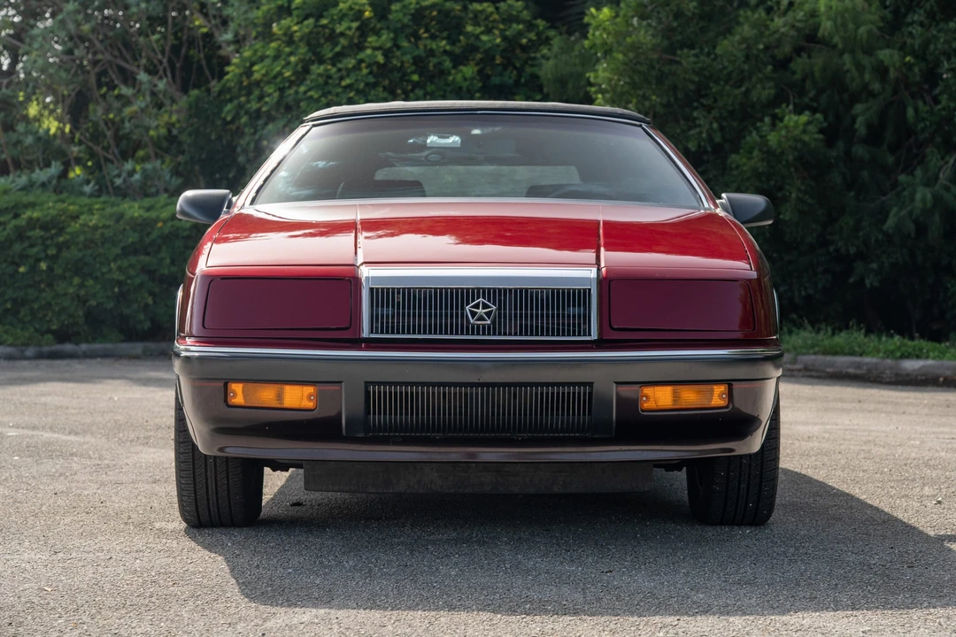 1988 Chrysler LeBaron - Image 10 of 31
