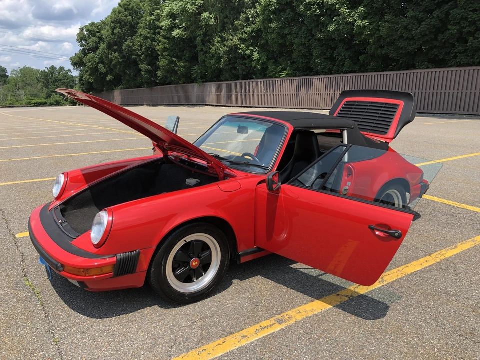 1988 Porsche 911 Carrera 3.2 - Image 21 of 31
