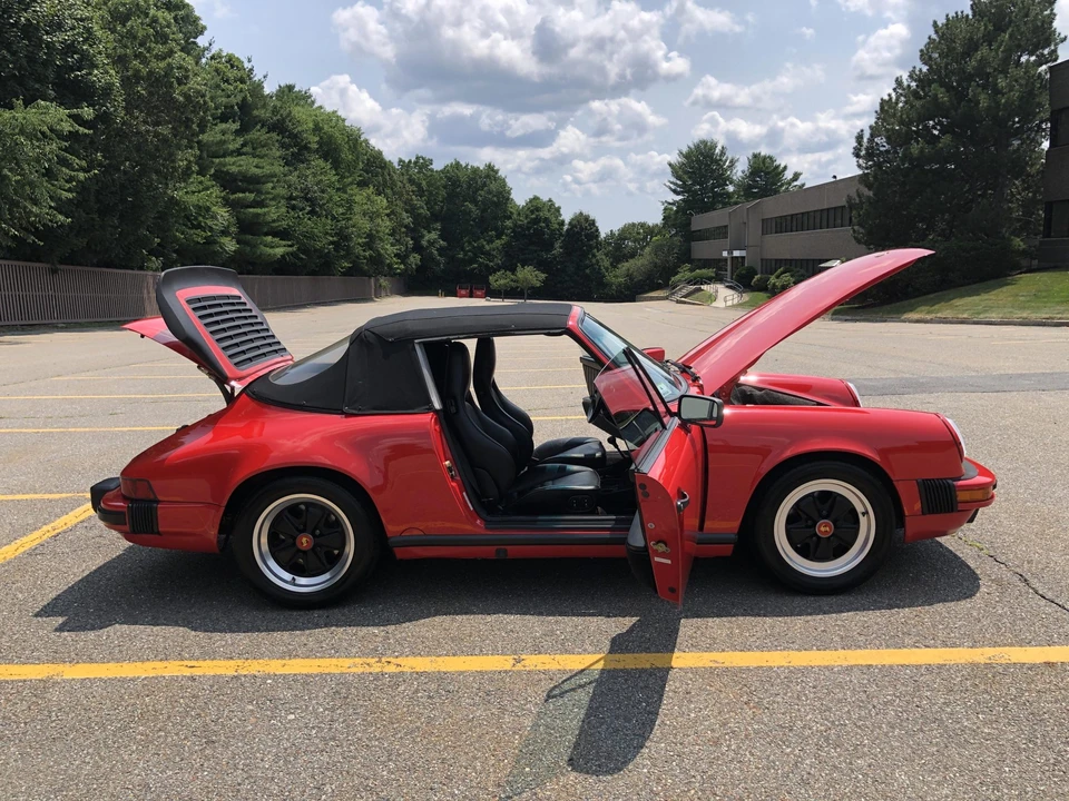1988 Porsche 911 Carrera 3.2 - Image 25 of 31