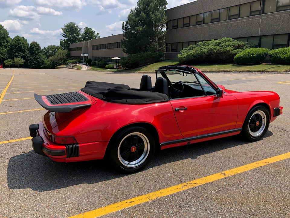 1988 Porsche 911 Carrera 3.2 - Image 13 of 31