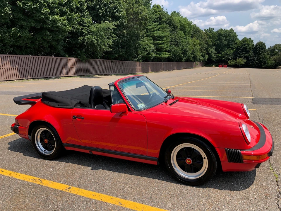 1988 Porsche 911 Carrera 3.2 - Image 14 of 31