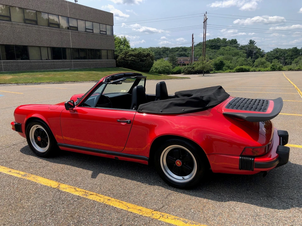 1988 Porsche 911 Carrera 3.2 - Image 8 of 31
