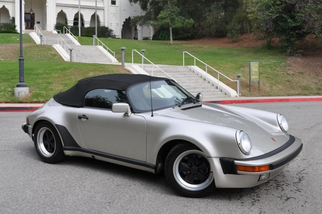 1989 Porsche 911 Carrera 3.2 - Image 1 of 31