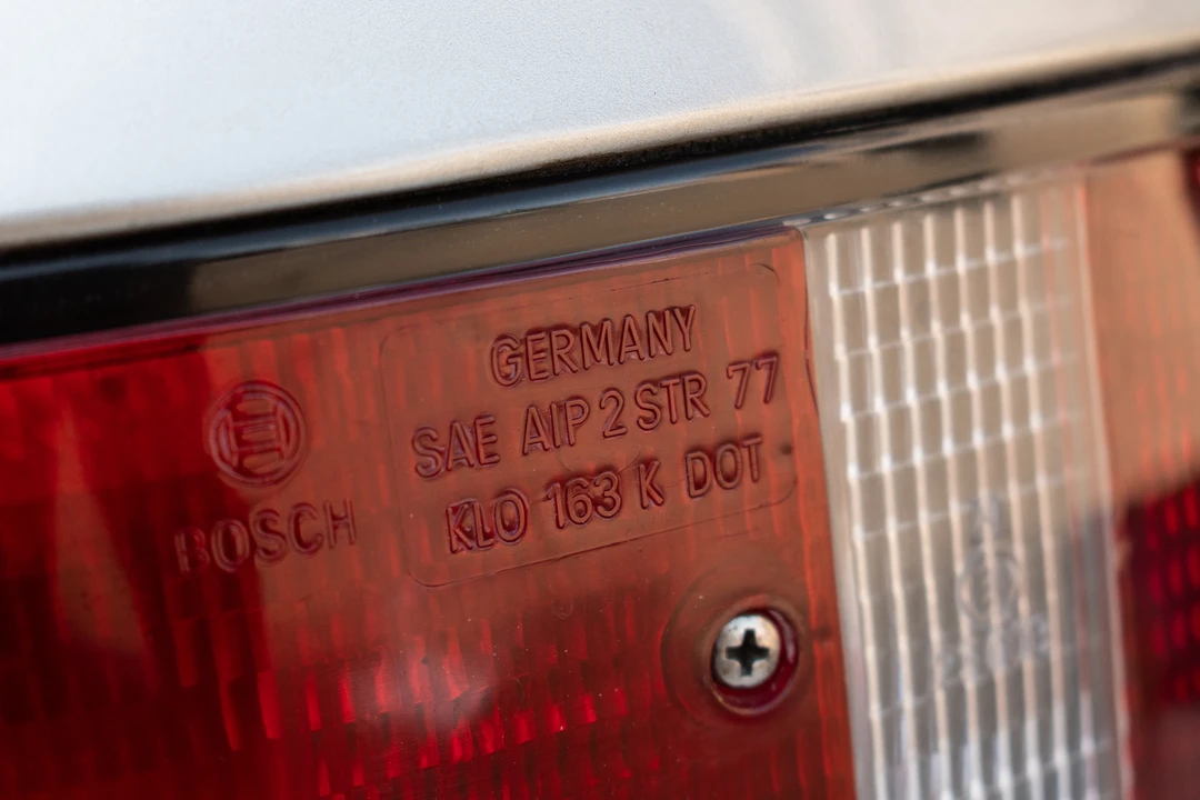 1989 Porsche 911 Carrera 3.2 - Image 31 of 31