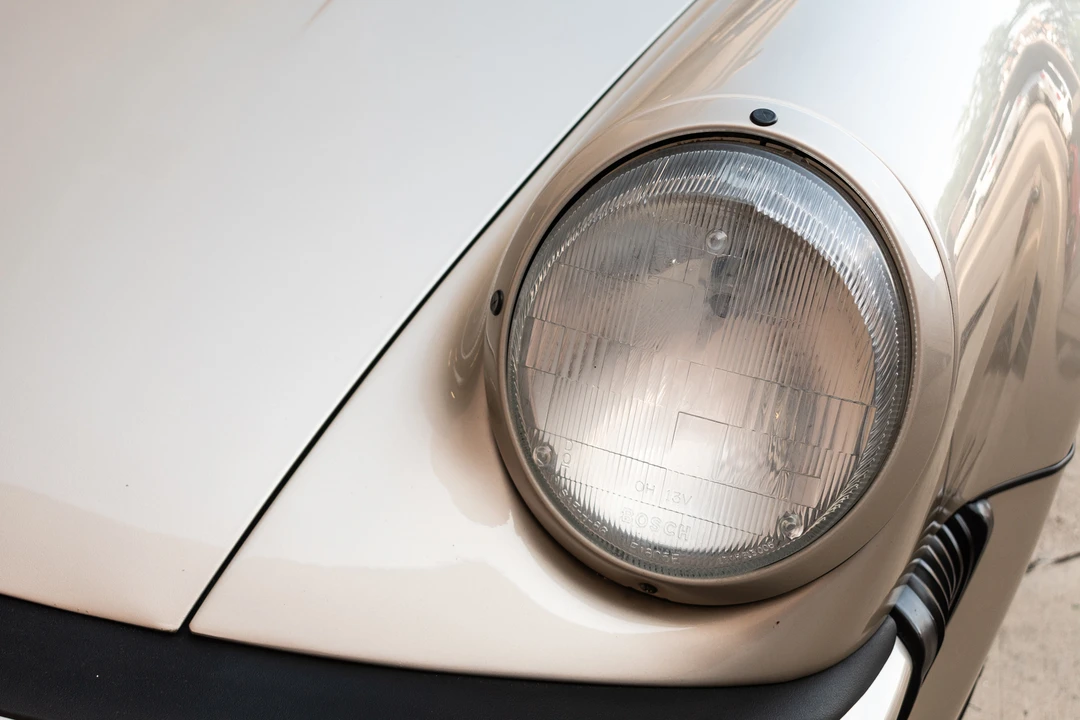 1989 Porsche 911 Carrera 3.2 - Image 15 of 31