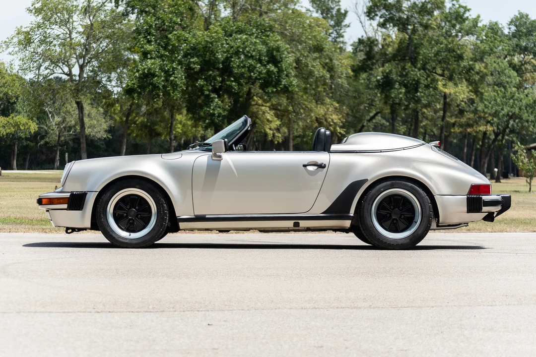 1989 Porsche 911 Carrera 3.2 - Image 7 of 31