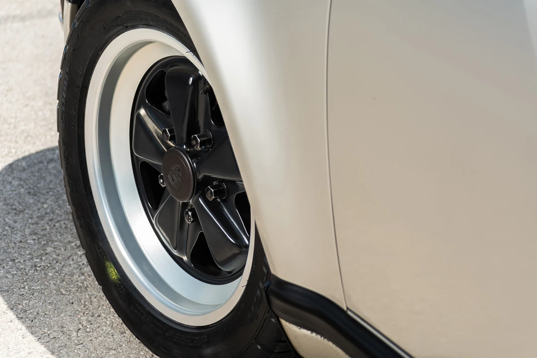 1989 Porsche 911 Carrera 3.2 - Image 26 of 31