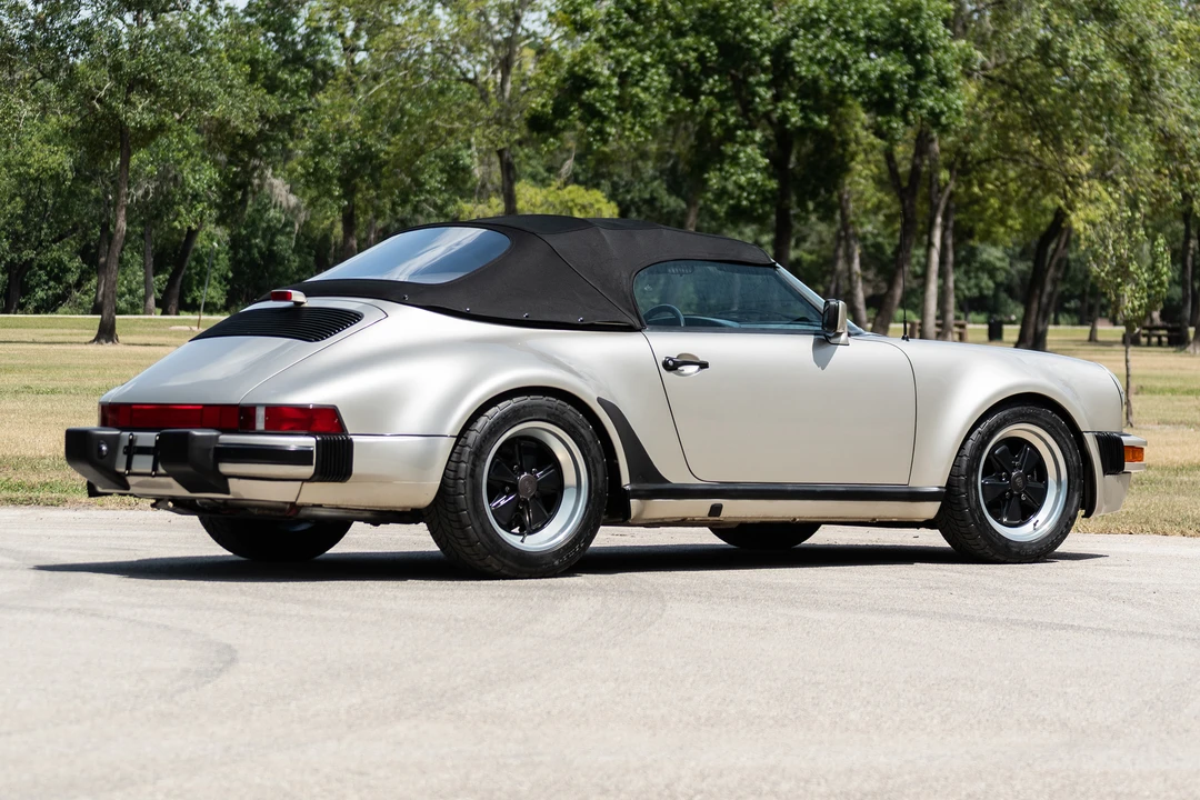 1989 Porsche 911 Carrera 3.2 - Image 13 of 31