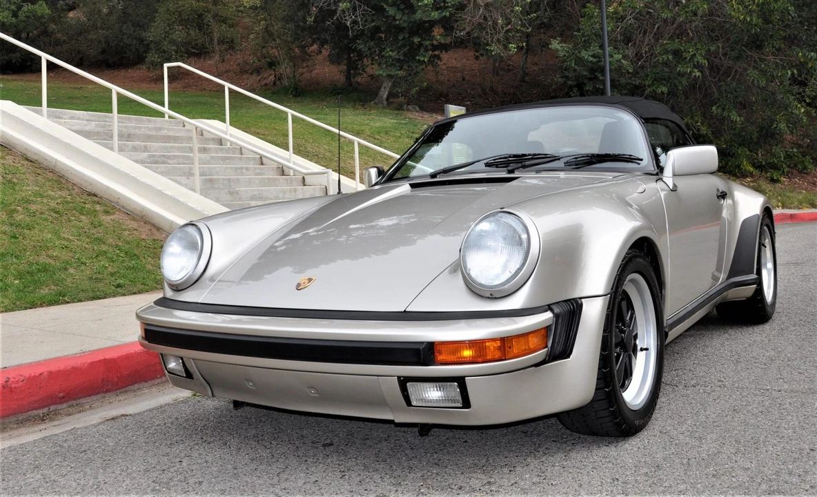 1989 Porsche 911 Carrera 3.2 - Image 14 of 31