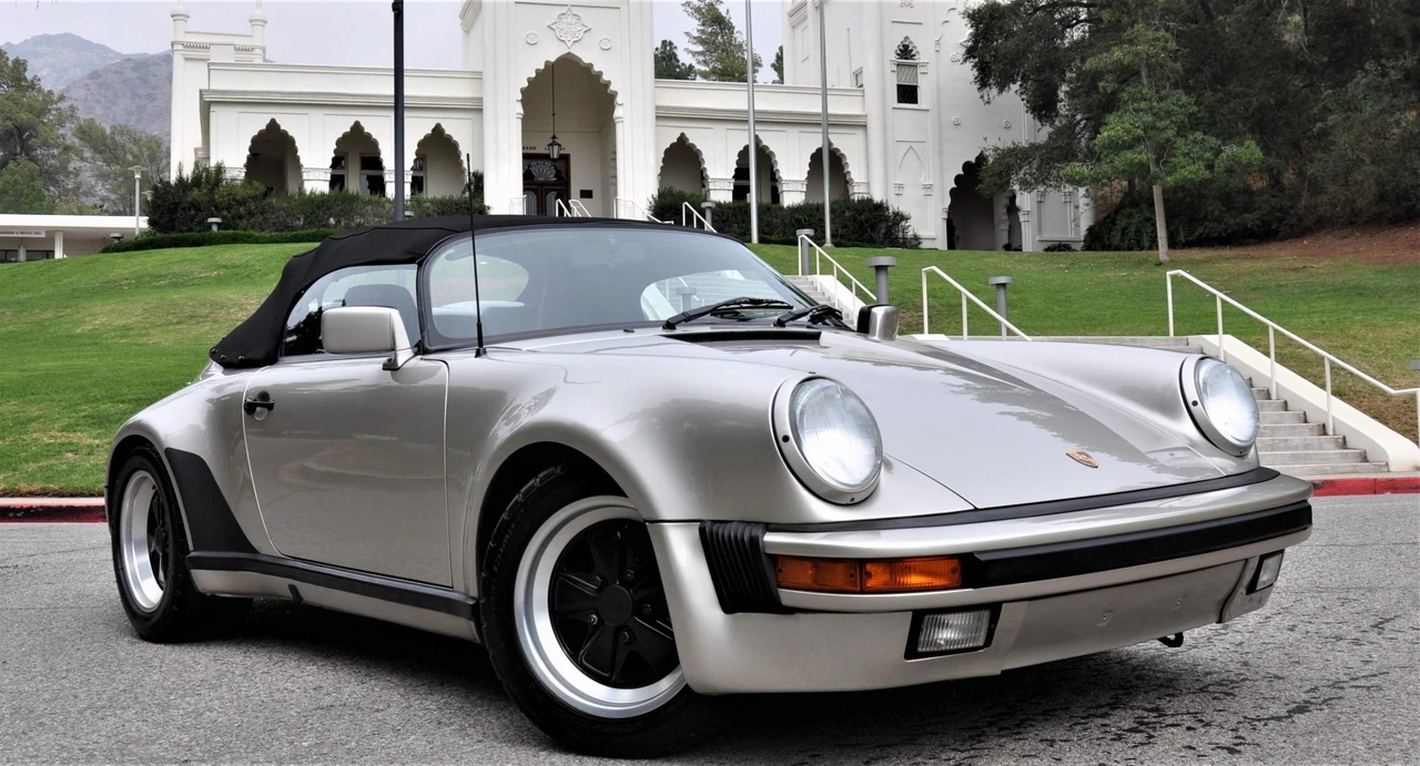 1989 Porsche 911 Carrera 3.2 - Image 11 of 31