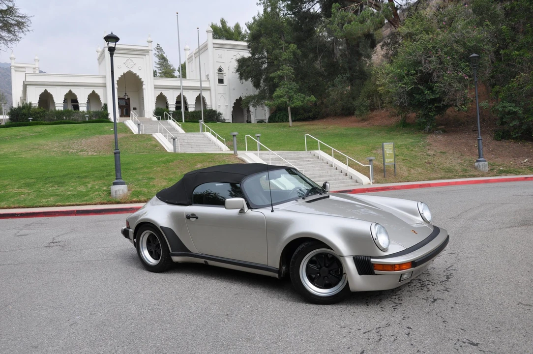 1989 Porsche 911 Carrera 3.2 - Image 10 of 31