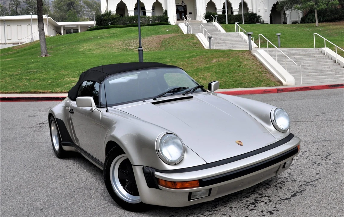 1989 Porsche 911 Carrera 3.2 - Image 12 of 31
