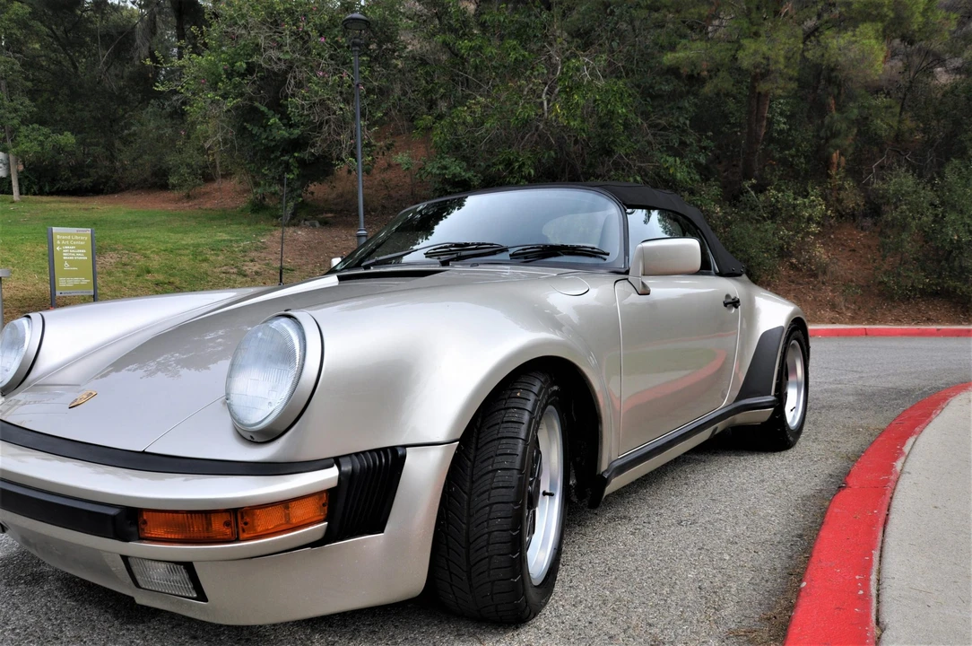 1989 Porsche 911 Carrera 3.2 - Image 3 of 31