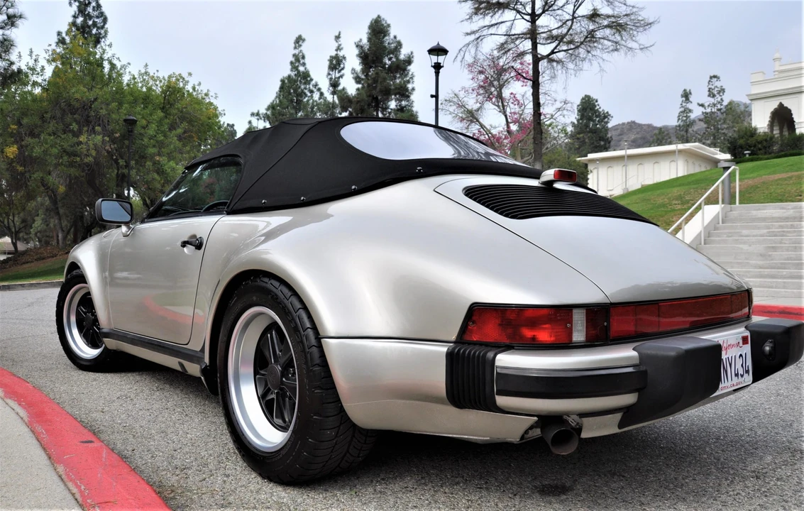 1989 Porsche 911 Carrera 3.2 - Image 5 of 31